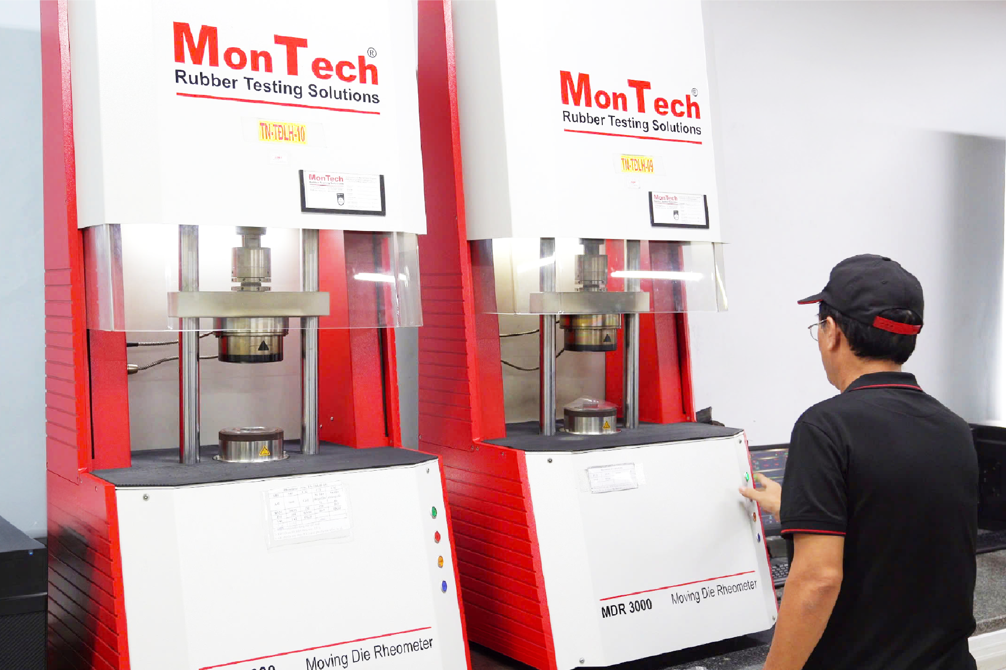 Máy đo tốc độ lưu hóa Montech